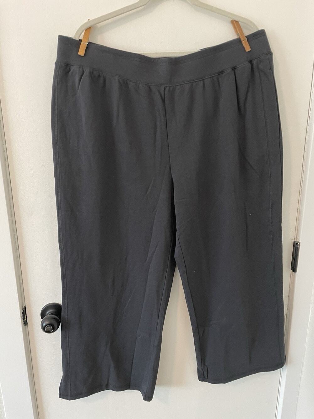 Anybody Petite Cotton French Terry Cropped Pants Black XLT A2